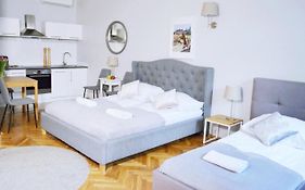 21 Florianska Street Apartments